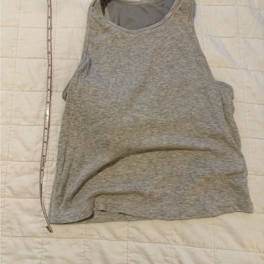 Vuori Light Gray ribbed crop Tank Top/bra